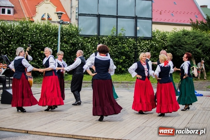 Zdjęcie w galerii na portalu naszraciborz.pl: Piknik rodzinny z Raciborskim Centrum Kultury wiadomości z regionu