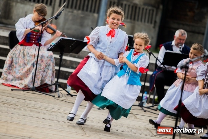 Zdjęcie w galerii na portalu naszraciborz.pl: Piknik rodzinny z Raciborskim Centrum Kultury wiadomości z regionu