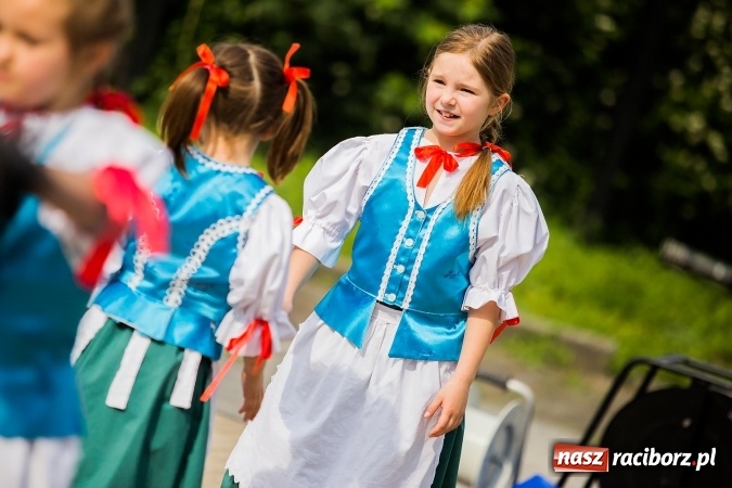 Zdjęcie w galerii na portalu naszraciborz.pl: Piknik rodzinny z Raciborskim Centrum Kultury wiadomości z regionu