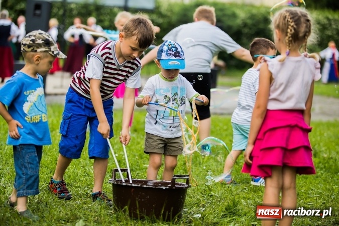 Zdjęcie w galerii na portalu naszraciborz.pl: Piknik rodzinny z Raciborskim Centrum Kultury wiadomości z regionu