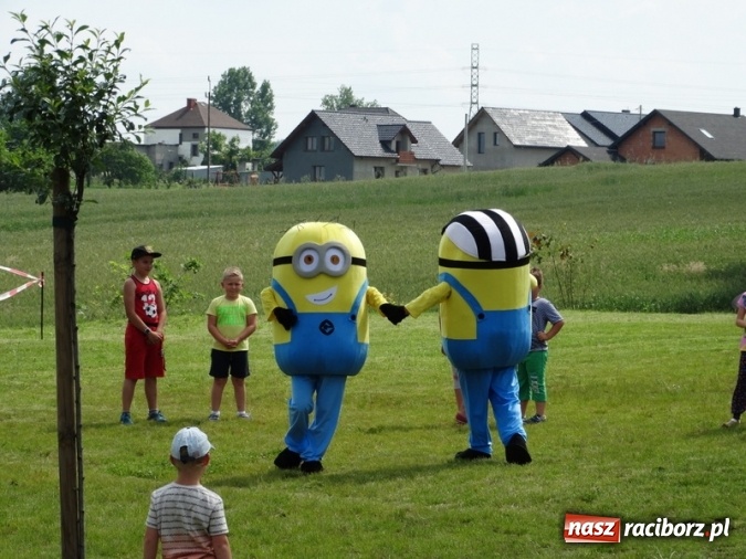 Zdjęcie w galerii na portalu naszraciborz.pl: W Rzuchowie hucznie obchodzili Dzień Dziecka wiadomości z regionu