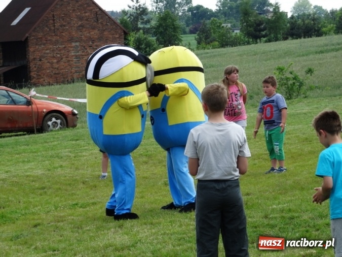Zdjęcie w galerii na portalu naszraciborz.pl: W Rzuchowie hucznie obchodzili Dzień Dziecka wiadomości z regionu