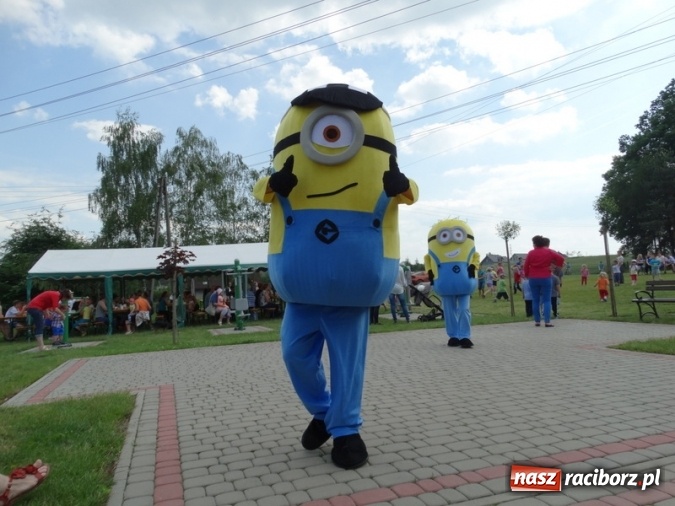 Zdjęcie w galerii na portalu naszraciborz.pl: W Rzuchowie hucznie obchodzili Dzień Dziecka wiadomości z regionu