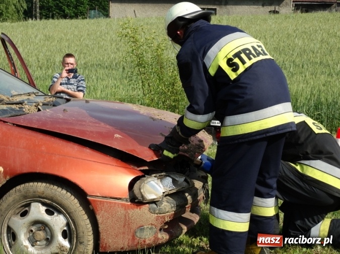 Zdjęcie w galerii na portalu naszraciborz.pl: W Rzuchowie hucznie obchodzili Dzień Dziecka wiadomości z regionu