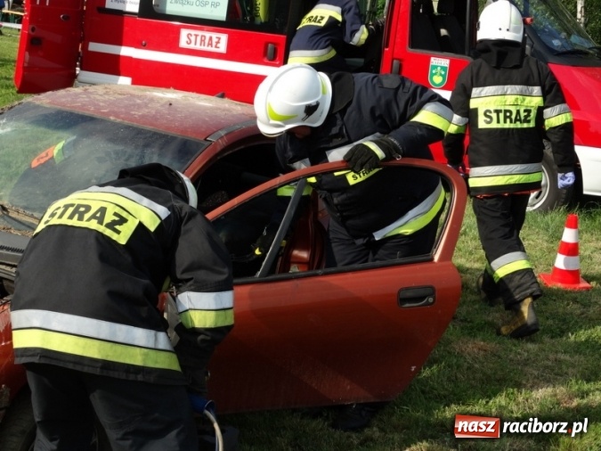 Zdjęcie w galerii na portalu naszraciborz.pl: W Rzuchowie hucznie obchodzili Dzień Dziecka wiadomości z regionu