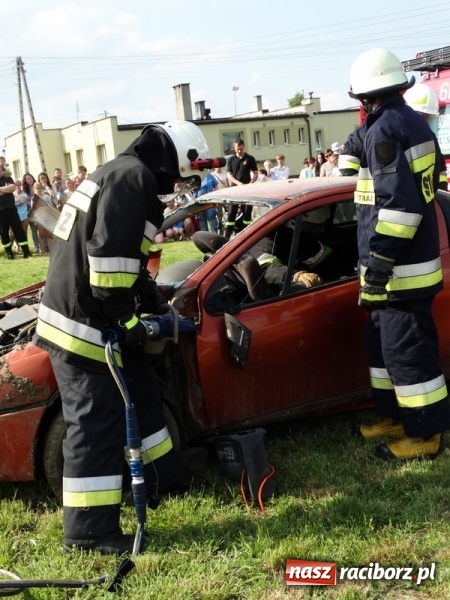 Zdjęcie w galerii na portalu naszraciborz.pl: W Rzuchowie hucznie obchodzili Dzień Dziecka wiadomości z regionu