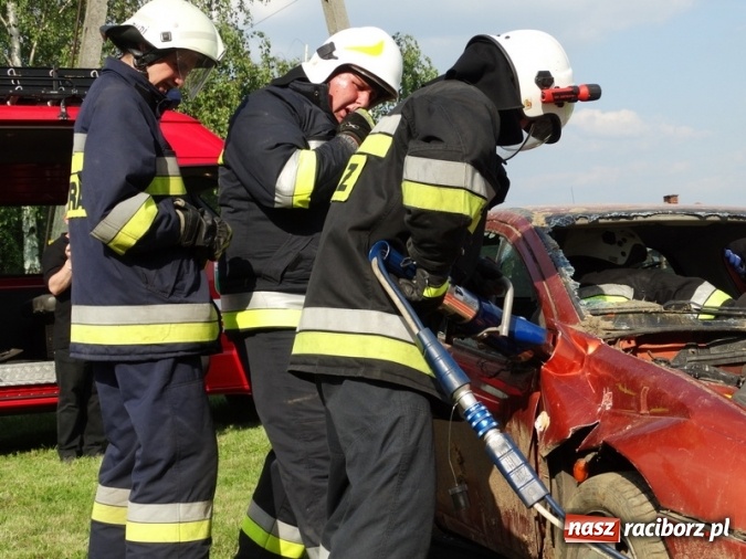 Zdjęcie w galerii na portalu naszraciborz.pl: W Rzuchowie hucznie obchodzili Dzień Dziecka wiadomości z regionu