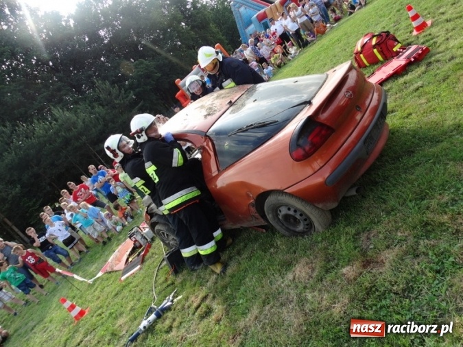 Zdjęcie w galerii na portalu naszraciborz.pl: W Rzuchowie hucznie obchodzili Dzień Dziecka wiadomości z regionu