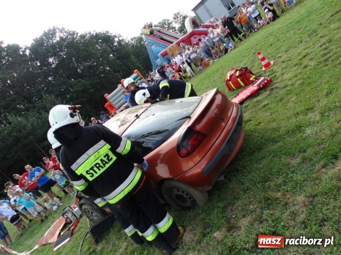Zdjęcie w galerii na portalu naszraciborz.pl: W Rzuchowie hucznie obchodzili Dzień Dziecka wiadomości z regionu