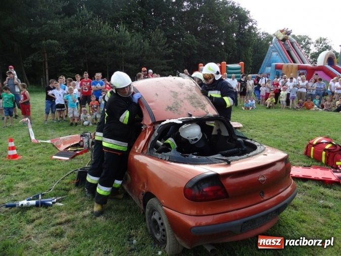 Zdjęcie w galerii na portalu naszraciborz.pl: W Rzuchowie hucznie obchodzili Dzień Dziecka wiadomości z regionu