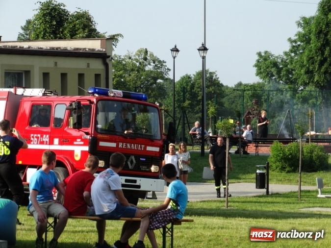 Zdjęcie w galerii na portalu naszraciborz.pl: W Rzuchowie hucznie obchodzili Dzień Dziecka wiadomości z regionu