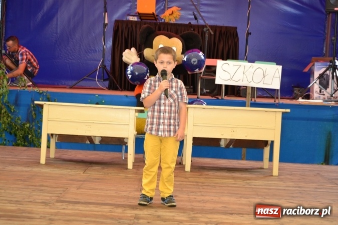 Zdjęcie w galerii na portalu naszraciborz.pl: Król, Królowa, intryg skutki i niesforne krasnoludki wiadomości z regionu