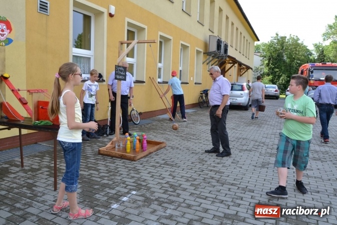 Zdjęcie w galerii na portalu naszraciborz.pl: Król, Królowa, intryg skutki i niesforne krasnoludki wiadomości z regionu