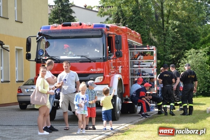 Zdjęcie w galerii na portalu naszraciborz.pl: Król, Królowa, intryg skutki i niesforne krasnoludki wiadomości z regionu