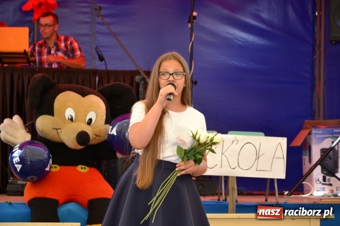 Zdjęcie w galerii na portalu naszraciborz.pl: Król, Królowa, intryg skutki i niesforne krasnoludki wiadomości z regionu