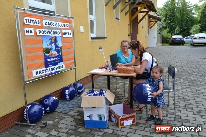 Zdjęcie w galerii na portalu naszraciborz.pl: Król, Królowa, intryg skutki i niesforne krasnoludki wiadomości z regionu