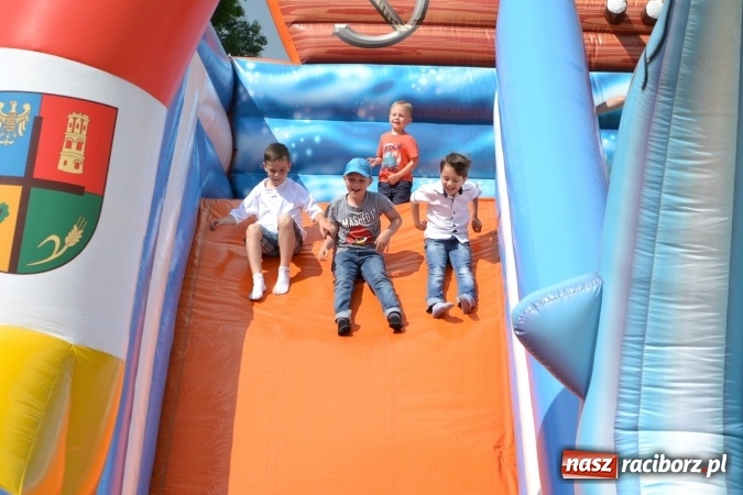 Zdjęcie w galerii na portalu naszraciborz.pl: Król, Królowa, intryg skutki i niesforne krasnoludki wiadomości z regionu