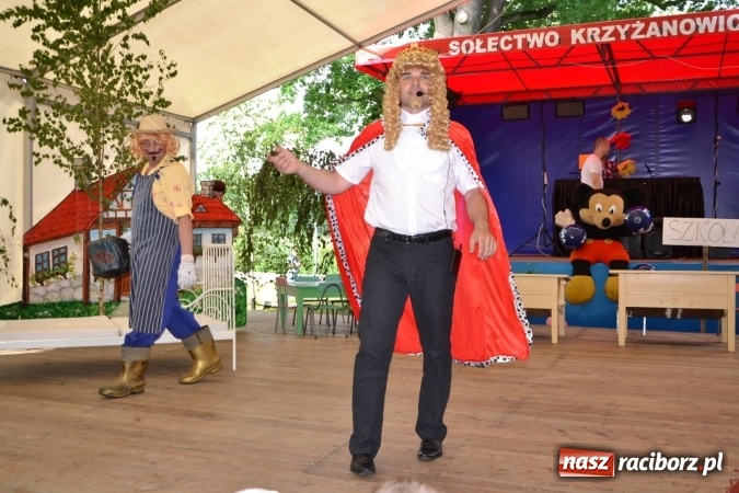 Zdjęcie w galerii na portalu naszraciborz.pl: Król, Królowa, intryg skutki i niesforne krasnoludki wiadomości z regionu