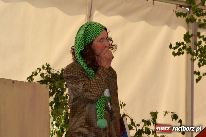 Zdjęcie w galerii na portalu naszraciborz.pl: Król, Królowa, intryg skutki i niesforne krasnoludki wiadomości z regionu