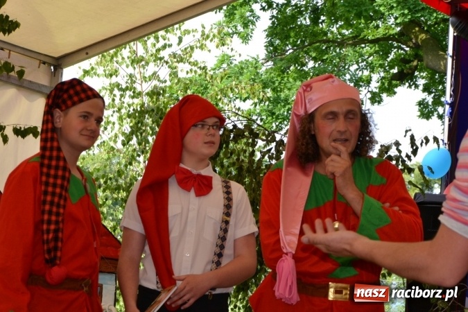 Zdjęcie w galerii na portalu naszraciborz.pl: Król, Królowa, intryg skutki i niesforne krasnoludki wiadomości z regionu