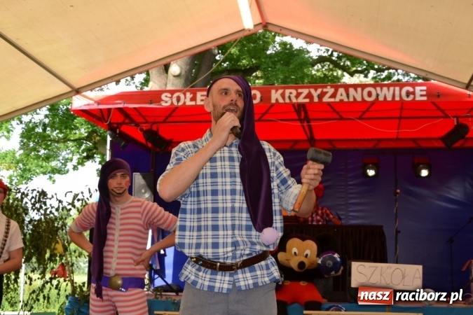 Zdjęcie w galerii na portalu naszraciborz.pl: Król, Królowa, intryg skutki i niesforne krasnoludki wiadomości z regionu