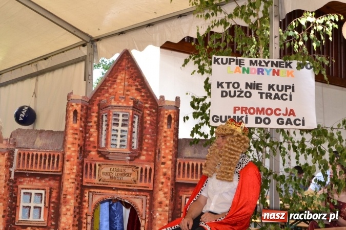 Zdjęcie w galerii na portalu naszraciborz.pl: Król, Królowa, intryg skutki i niesforne krasnoludki wiadomości z regionu