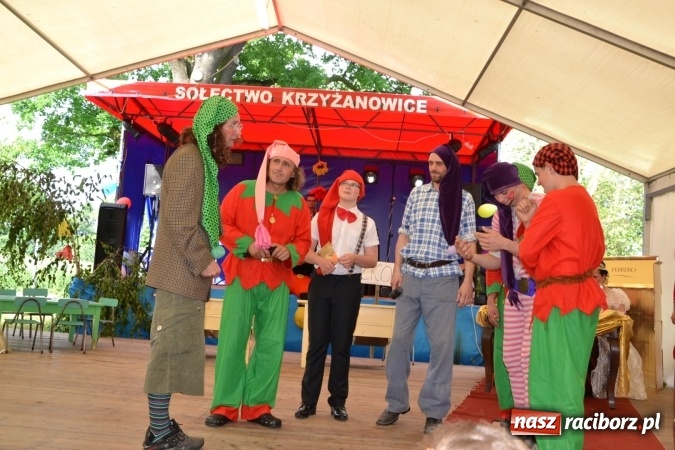 Zdjęcie w galerii na portalu naszraciborz.pl: Król, Królowa, intryg skutki i niesforne krasnoludki wiadomości z regionu