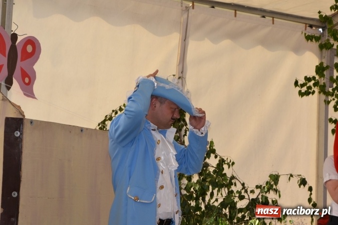 Zdjęcie w galerii na portalu naszraciborz.pl: Król, Królowa, intryg skutki i niesforne krasnoludki wiadomości z regionu