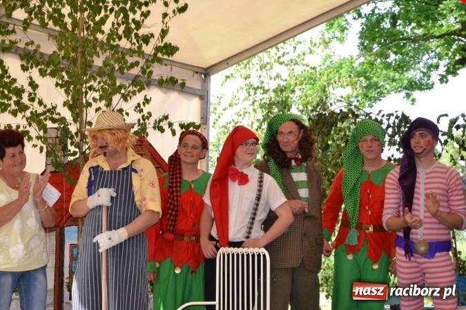 Zdjęcie w galerii na portalu naszraciborz.pl: Król, Królowa, intryg skutki i niesforne krasnoludki wiadomości z regionu