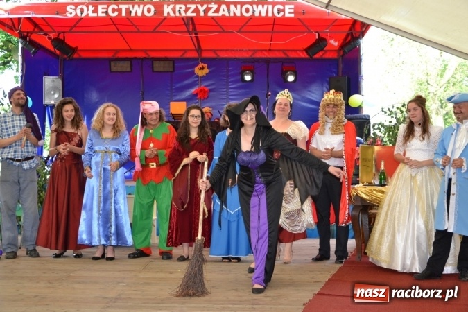 Zdjęcie w galerii na portalu naszraciborz.pl: Król, Królowa, intryg skutki i niesforne krasnoludki wiadomości z regionu