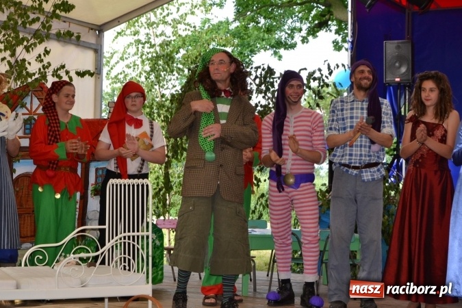 Zdjęcie w galerii na portalu naszraciborz.pl: Król, Królowa, intryg skutki i niesforne krasnoludki wiadomości z regionu