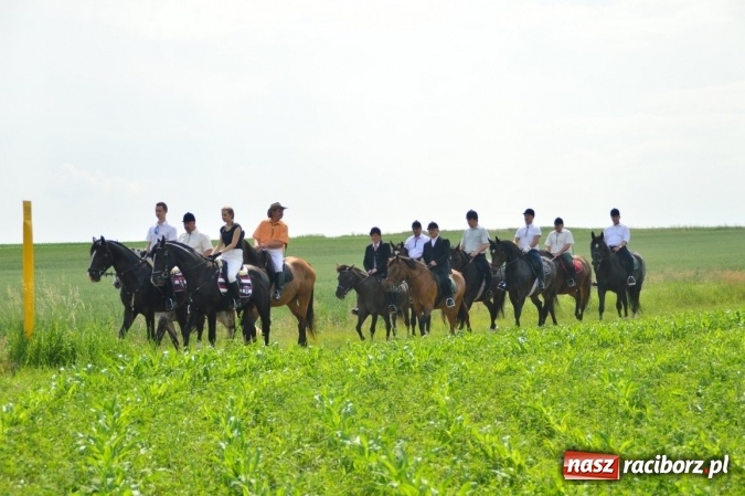 Zdjęcie w galerii na portalu naszraciborz.pl: Bieńkowice modliły się do św. Urbana  wiadomości z regionu
