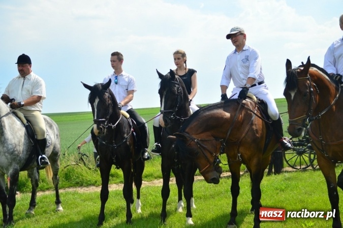 Zdjęcie w galerii na portalu naszraciborz.pl: Bieńkowice modliły się do św. Urbana  wiadomości z regionu