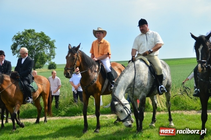 Zdjęcie w galerii na portalu naszraciborz.pl: Bieńkowice modliły się do św. Urbana  wiadomości z regionu