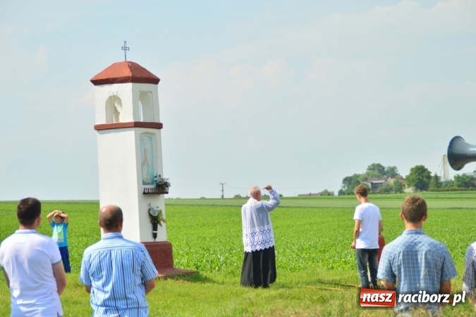 Zdjęcie w galerii na portalu naszraciborz.pl: Bieńkowice modliły się do św. Urbana  wiadomości z regionu