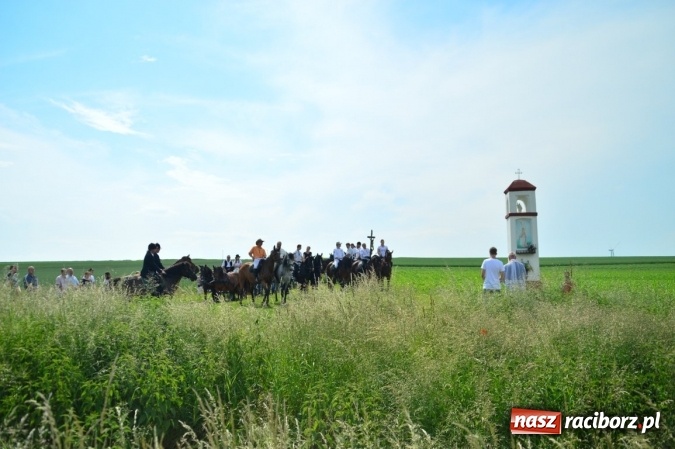 Zdjęcie w galerii na portalu naszraciborz.pl: Bieńkowice modliły się do św. Urbana  wiadomości z regionu