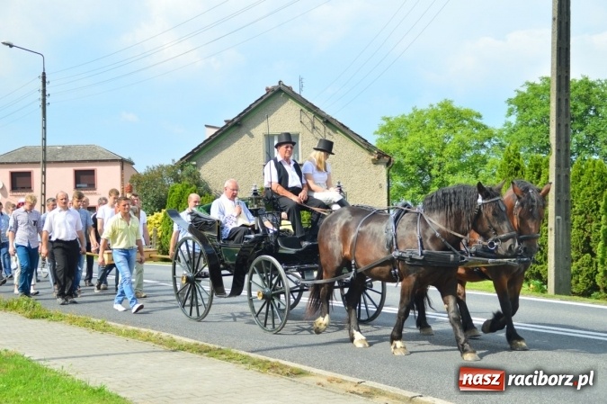 Zdjęcie w galerii na portalu naszraciborz.pl: Bieńkowice modliły się do św. Urbana  wiadomości z regionu