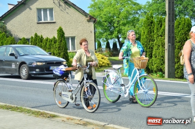 Zdjęcie w galerii na portalu naszraciborz.pl: Bieńkowice modliły się do św. Urbana  wiadomości z regionu