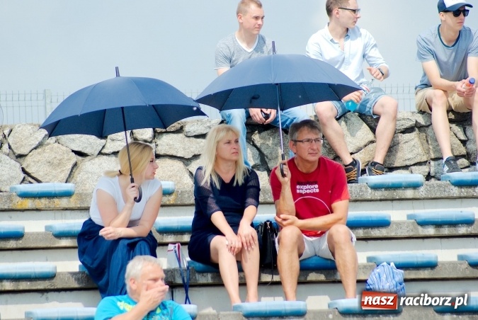 Zdjęcie w galerii na portalu naszraciborz.pl: Strażacy z Brzezia i strażaczki z Sudoła triumfatorami turnieju strażackiego w Raciborzu wiadomości z regionu