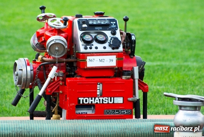 Zdjęcie w galerii na portalu naszraciborz.pl: Strażacy z Brzezia i strażaczki z Sudoła triumfatorami turnieju strażackiego w Raciborzu wiadomości z regionu