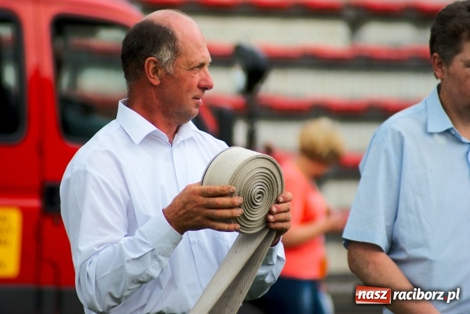 Zdjęcie w galerii na portalu naszraciborz.pl: Strażacy z Brzezia i strażaczki z Sudoła triumfatorami turnieju strażackiego w Raciborzu wiadomości z regionu