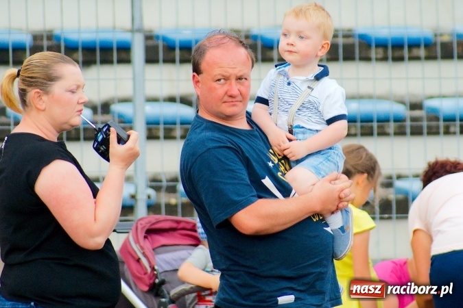 Zdjęcie w galerii na portalu naszraciborz.pl: Strażacy z Brzezia i strażaczki z Sudoła triumfatorami turnieju strażackiego w Raciborzu wiadomości z regionu