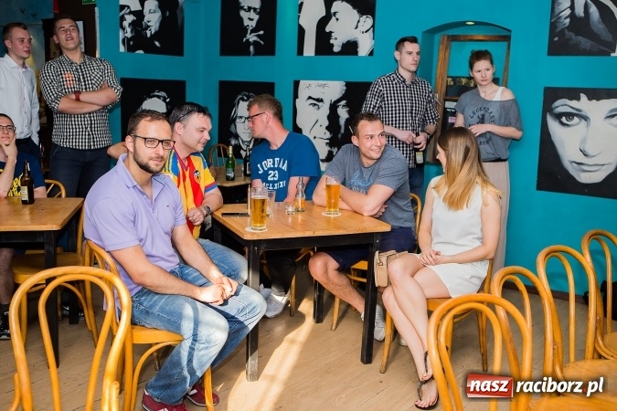 Zdjęcie w galerii na portalu naszraciborz.pl: Papier Kamień Nożyce na Końcu Świata wiadomości z regionu