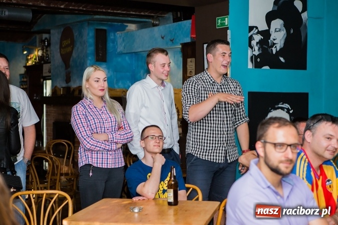 Zdjęcie w galerii na portalu naszraciborz.pl: Papier Kamień Nożyce na Końcu Świata wiadomości z regionu