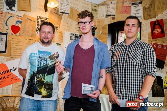 Zdjęcie w galerii na portalu naszraciborz.pl: Papier Kamień Nożyce na Końcu Świata wiadomości z regionu