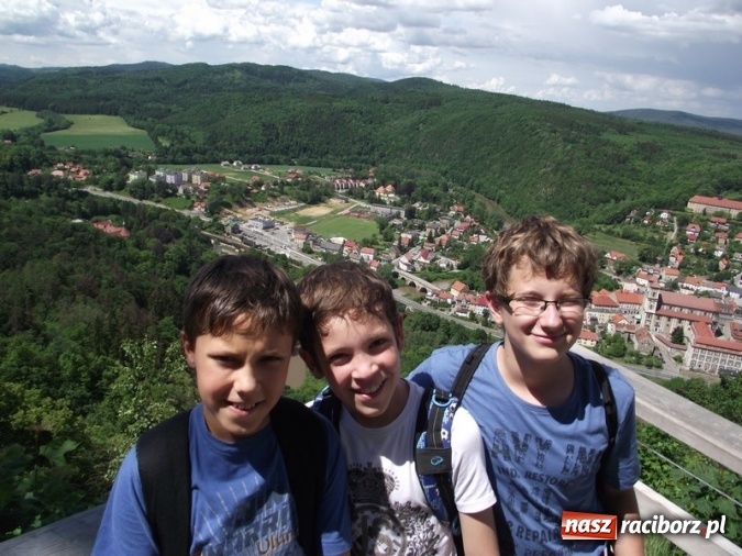Zdjęcie w galerii na portalu naszraciborz.pl: Uczniom Szkoły Podstawowej nr 4 niestraszne szczyty górskie   wiadomości z regionu