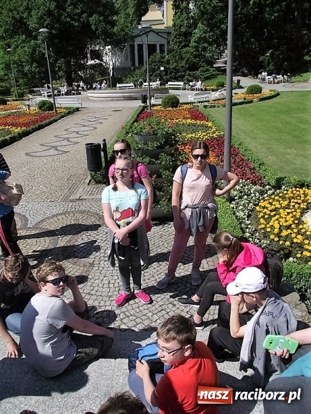 Zdjęcie w galerii na portalu naszraciborz.pl: Uczniom Szkoły Podstawowej nr 4 niestraszne szczyty górskie   wiadomości z regionu