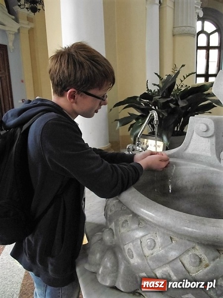 Zdjęcie w galerii na portalu naszraciborz.pl: Uczniom Szkoły Podstawowej nr 4 niestraszne szczyty górskie   wiadomości z regionu