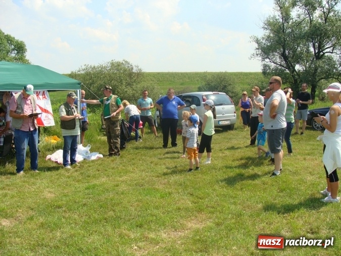Zdjęcie w galerii na portalu naszraciborz.pl: Zawody wędkarskie z okazji Dnia Dziecka na łowisku nr 604 Łęg wiadomości z regionu