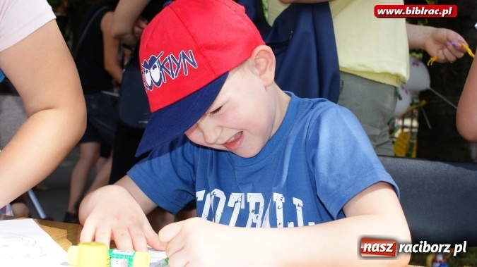 Zdjęcie w galerii na portalu naszraciborz.pl: Baśniowy Dzień Dziecka w bibliotece  wiadomości z regionu